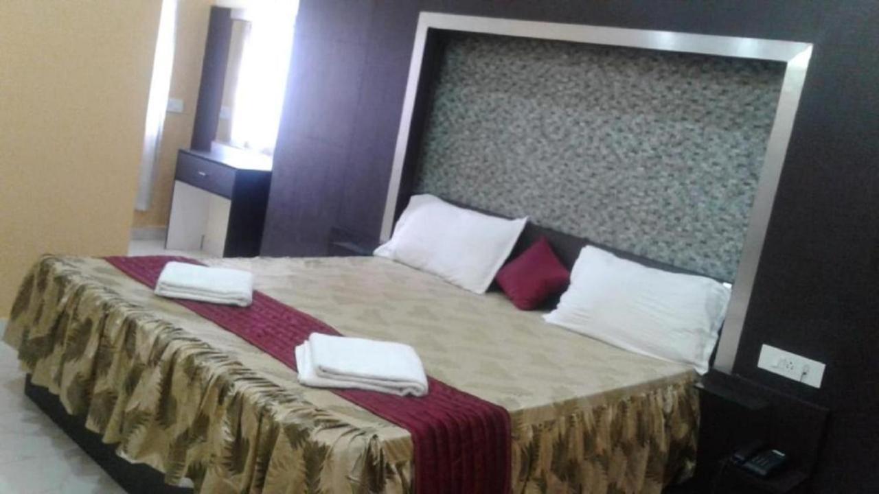 Hotel Barbareek Shillong Luaran gambar