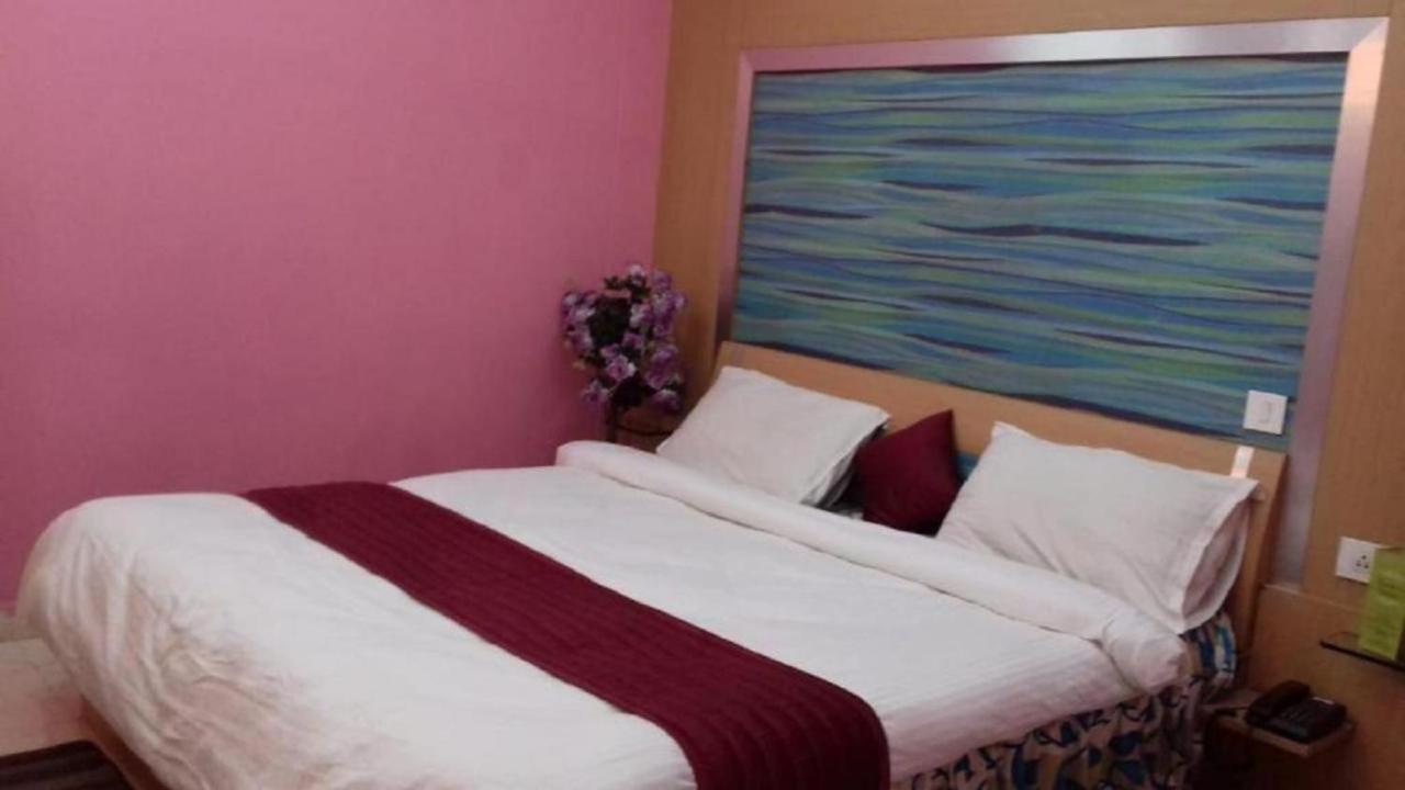 Hotel Barbareek Shillong Luaran gambar