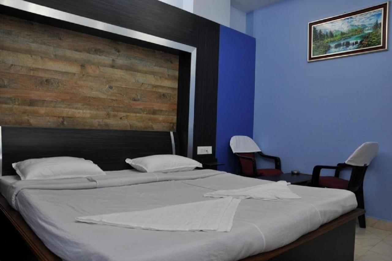 Hotel Barbareek Shillong Luaran gambar