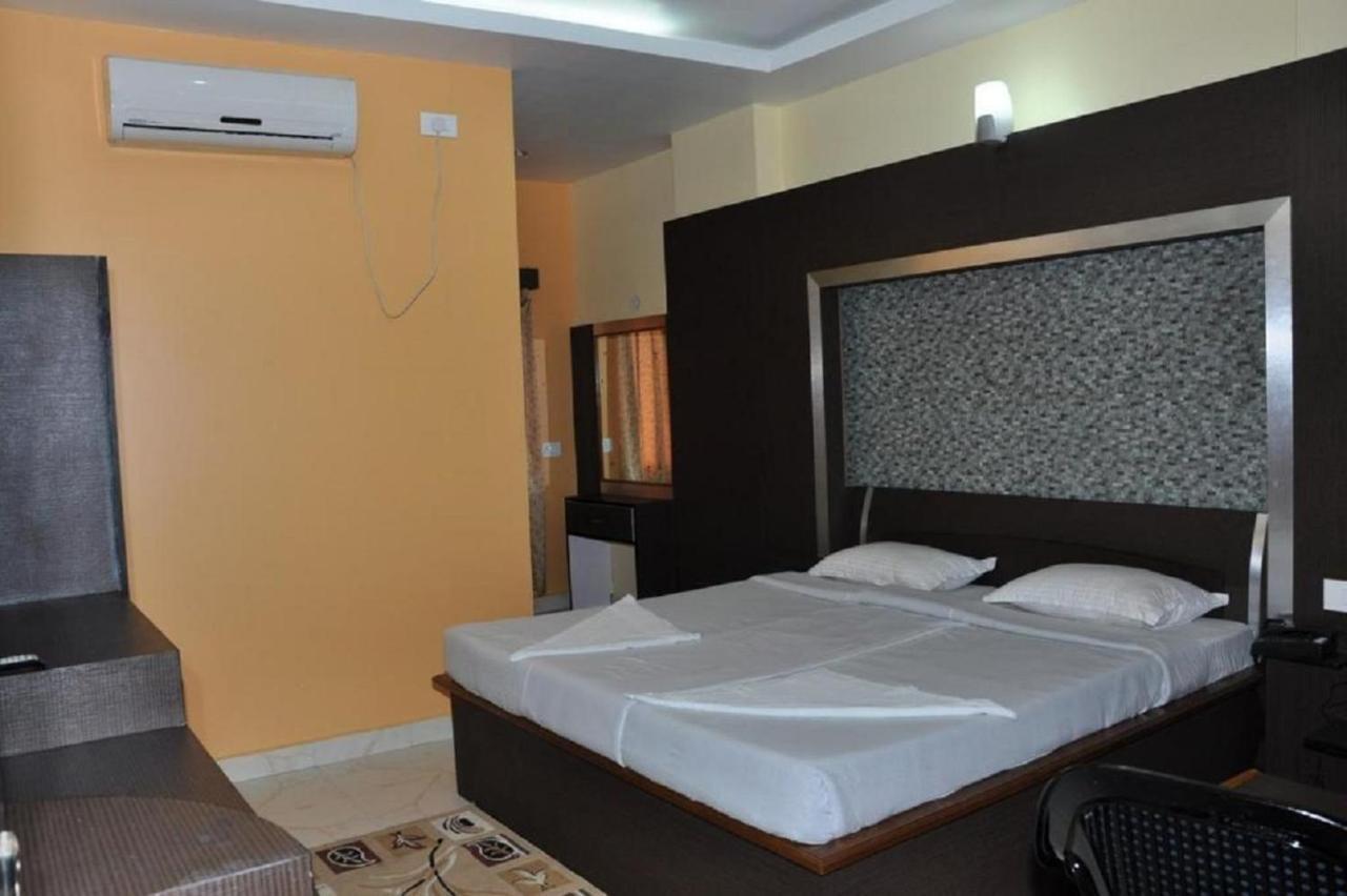 Hotel Barbareek Shillong Luaran gambar