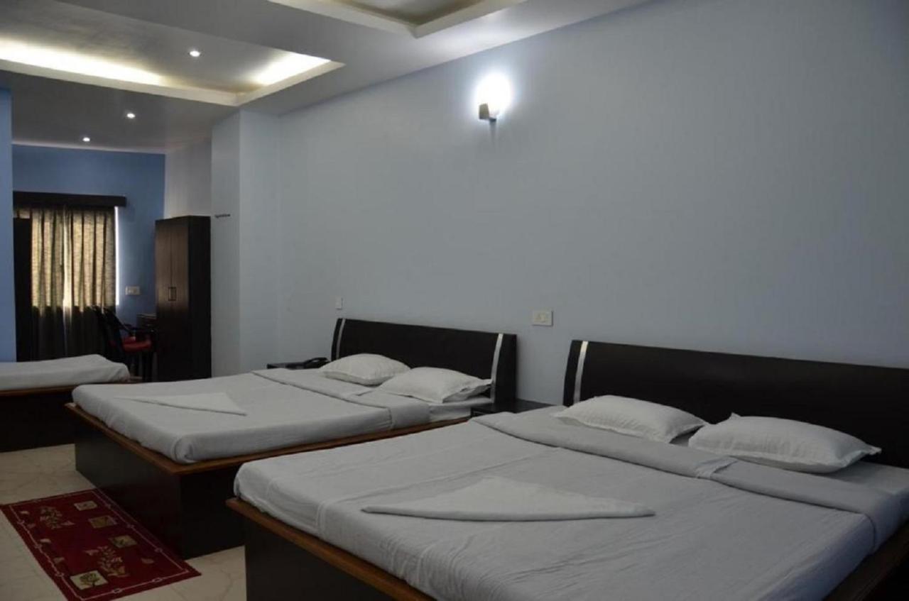 Hotel Barbareek Shillong Luaran gambar
