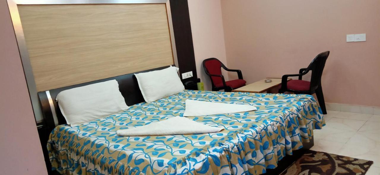 Hotel Barbareek Shillong Luaran gambar