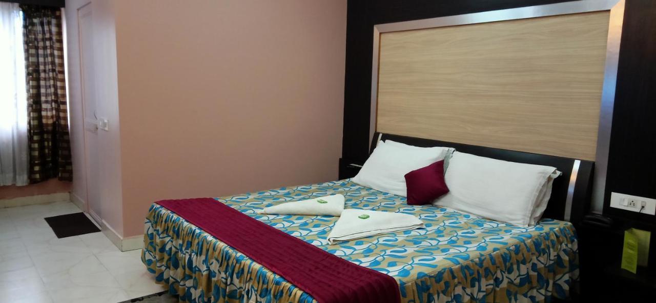 Hotel Barbareek Shillong Luaran gambar