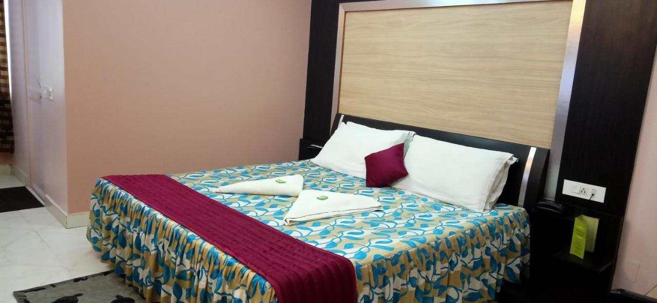 Hotel Barbareek Shillong Luaran gambar