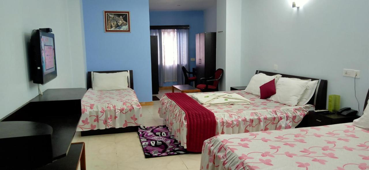 Hotel Barbareek Shillong Luaran gambar